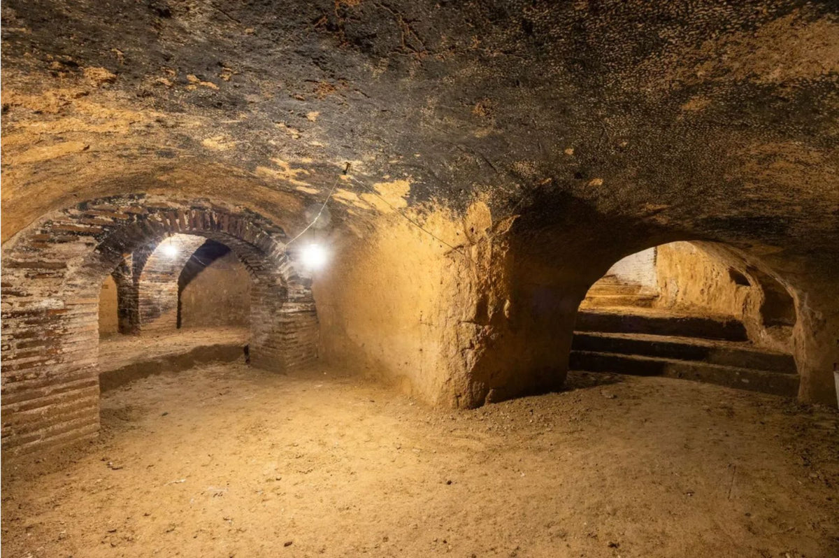 Interior de la cueva · Después