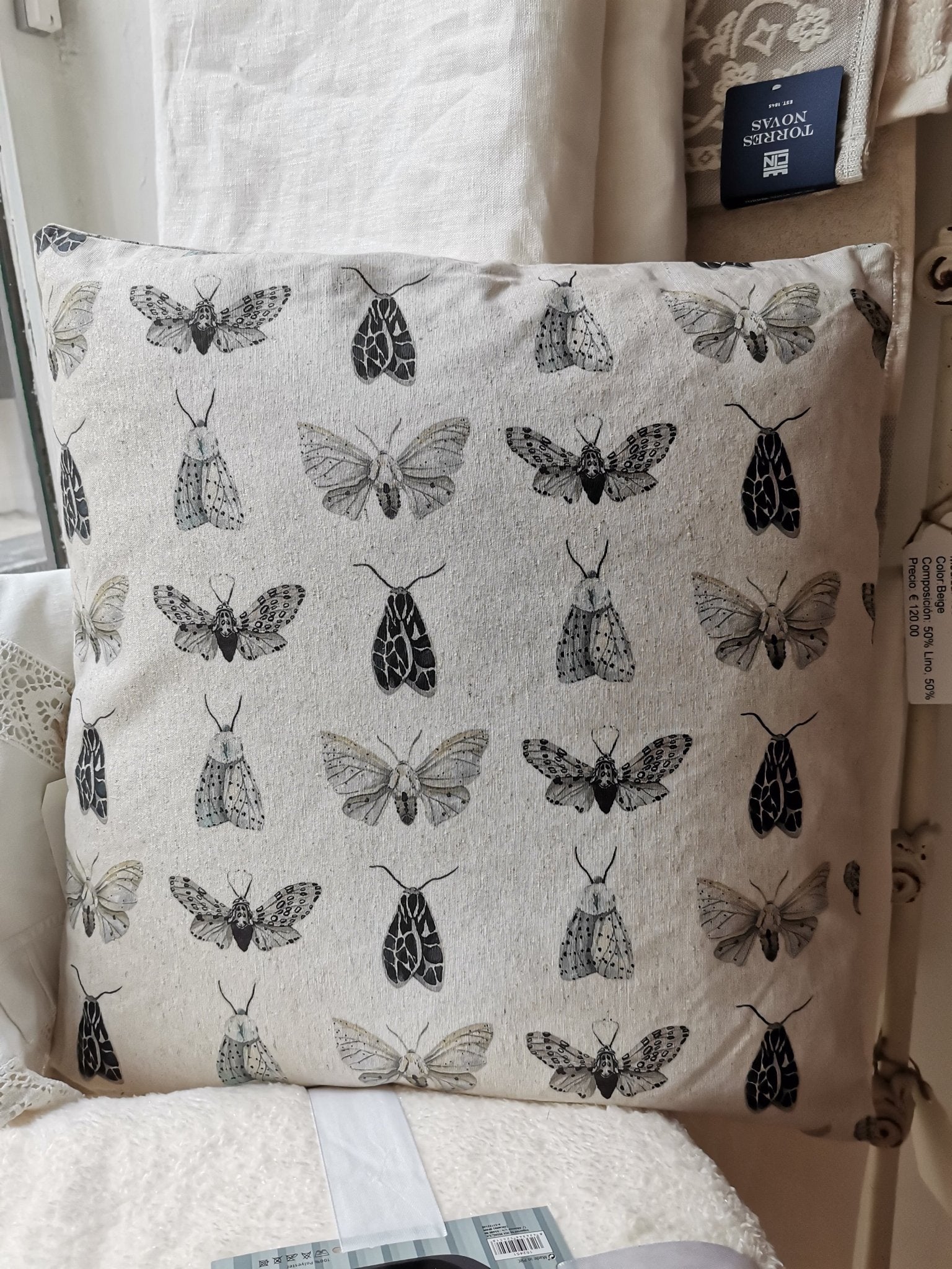Cojín Butterfly - Grace & Co.Cojín ButterflyGrace & Co.