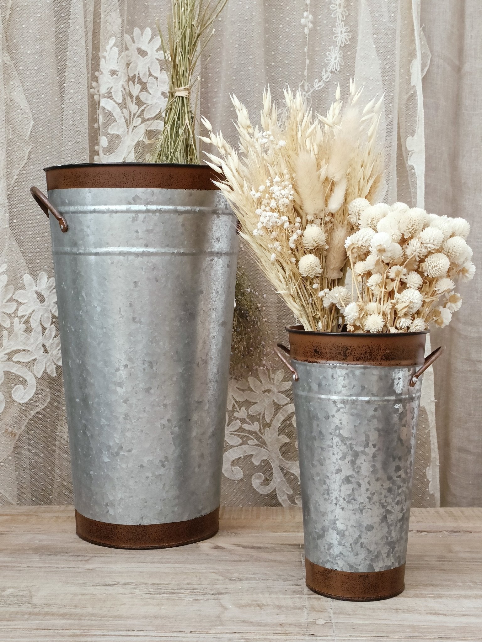 Cubo Florero | Hojalata - Grace & Co.Cubo Florero | HojalataGrace & Co.