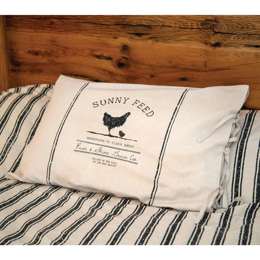 Funda almohada | Mamá Gallina - Grace & Co.Funda almohada | Mamá GallinaGrace & Co.
