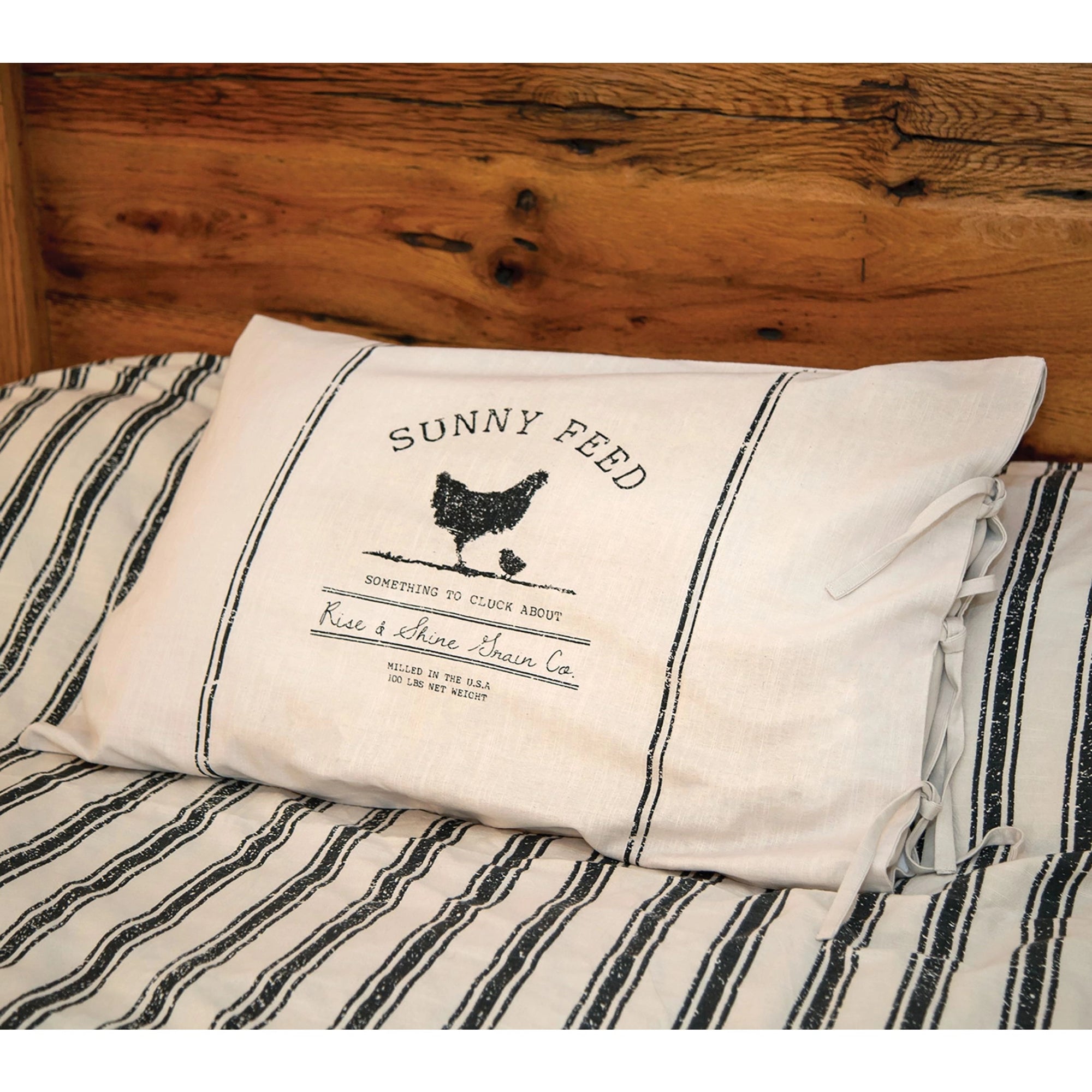 Funda almohada | Mamá Gallina - Grace & Co.Funda almohada | Mamá GallinaGrace & Co.