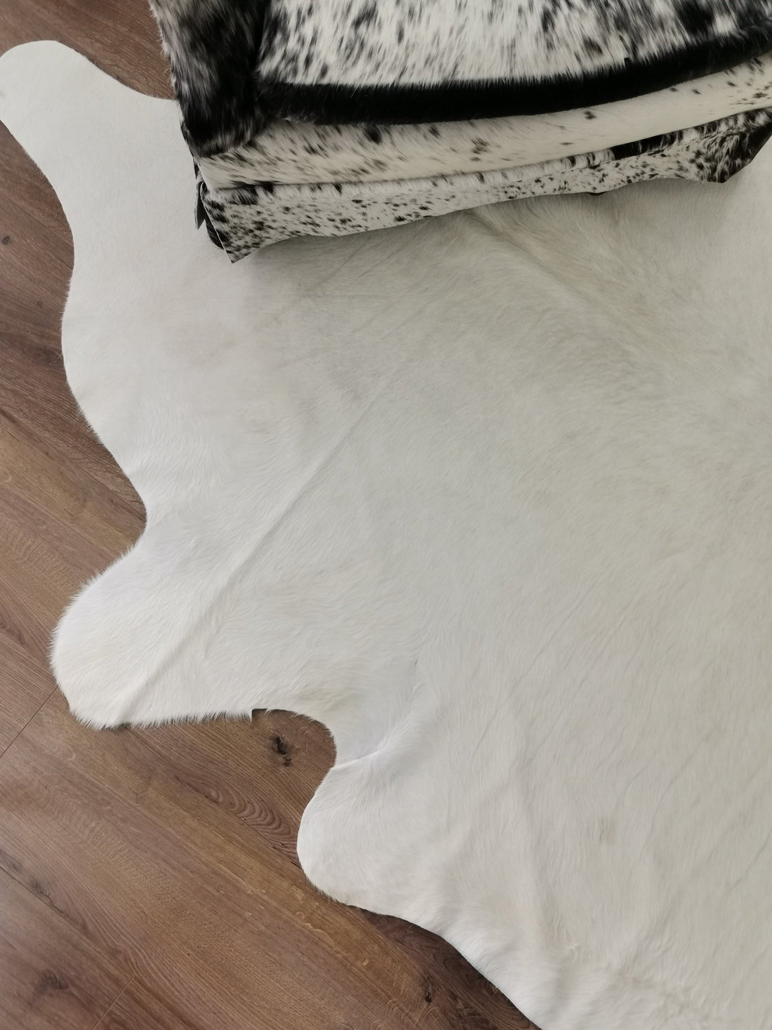Nieve | Alfombra en piel blanca - Grace &amp; Co.Nieve | Alfombra en piel blancaGrace &amp; Co.