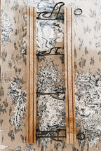 Perchero de madera - Grace & Co.Perchero de maderaGrace & Co.