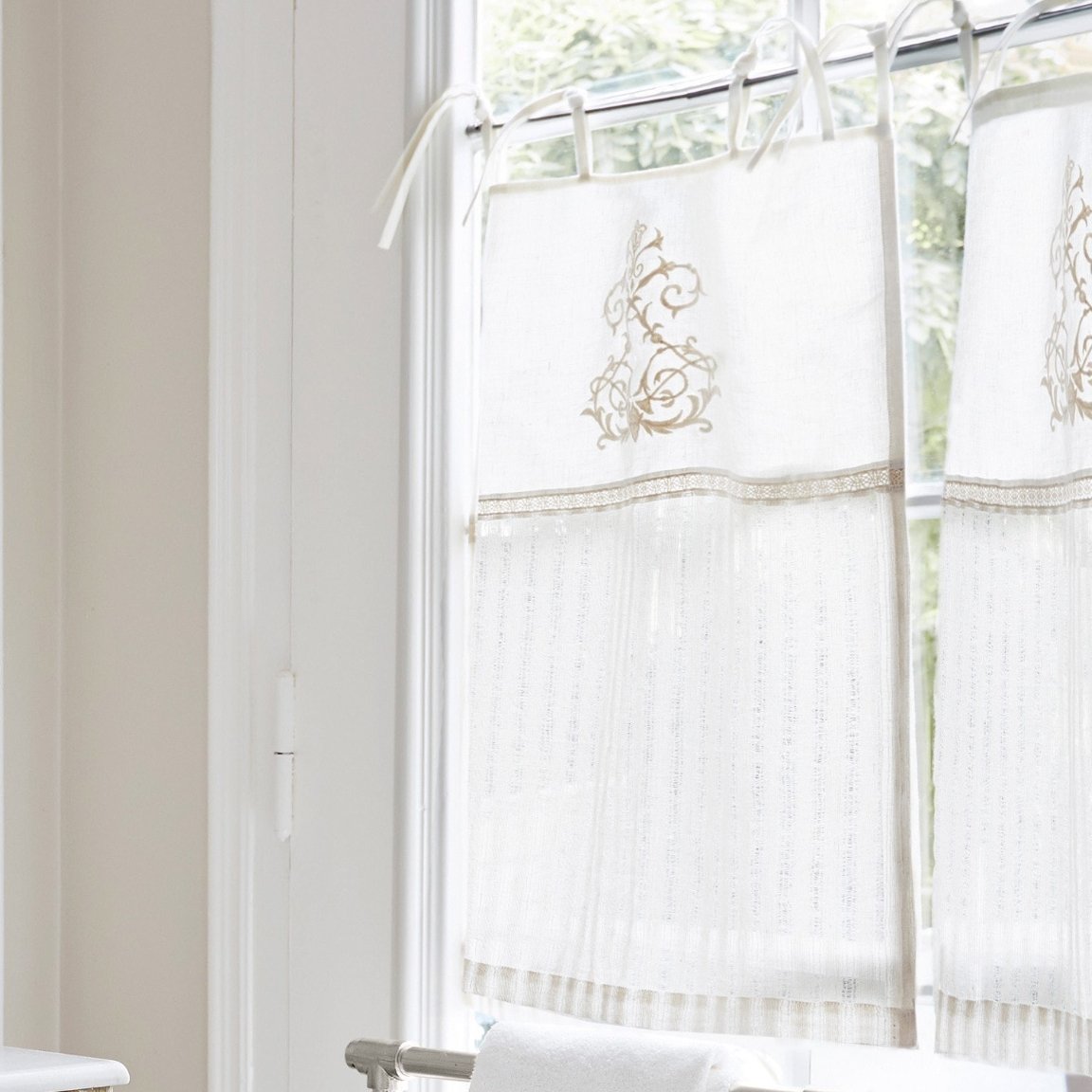 Visillo Cortina | Elizabeth - Grace & Co.Visillo Cortina | ElizabethGrace & Co.